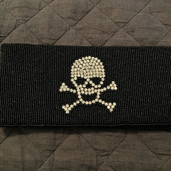 Vintage Betsey Johnson Skull Clutch - Picture 1 of 10